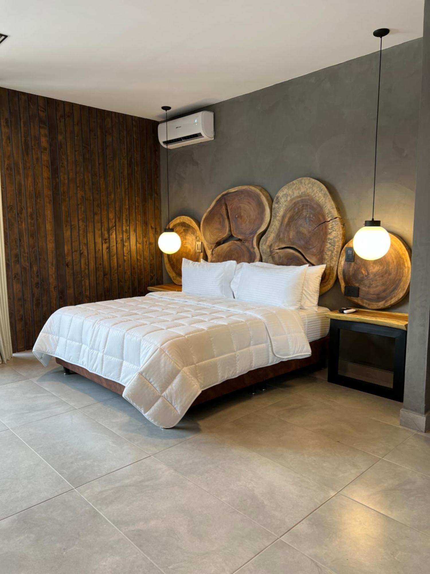 Hotel Zelva Negra Μεντεγίν Εξωτερικό φωτογραφία